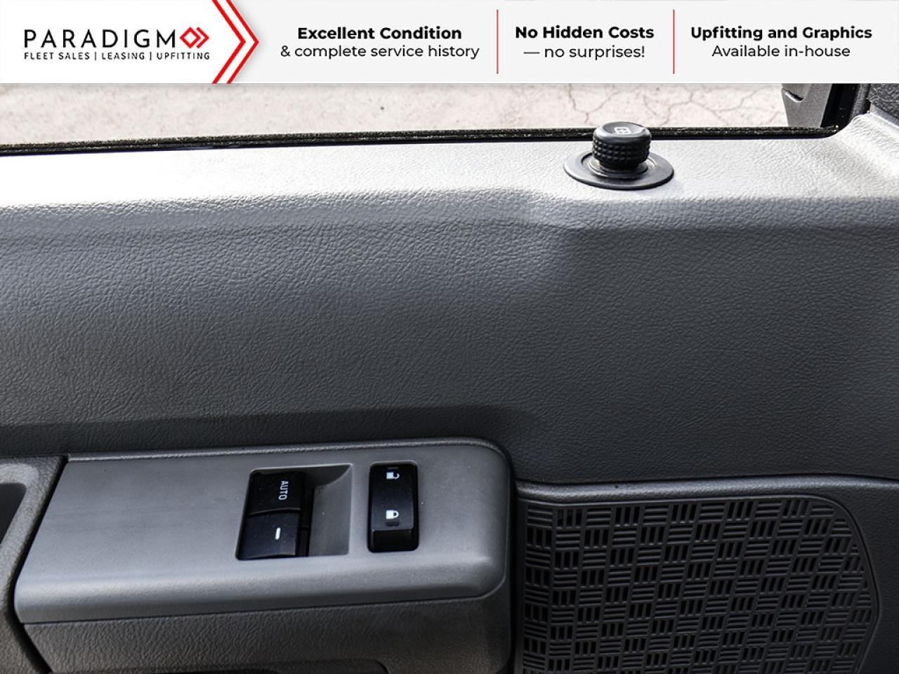 2024 Ford E-Series Cutaway 176" 16 ft Cube Box Standard Truck Photo