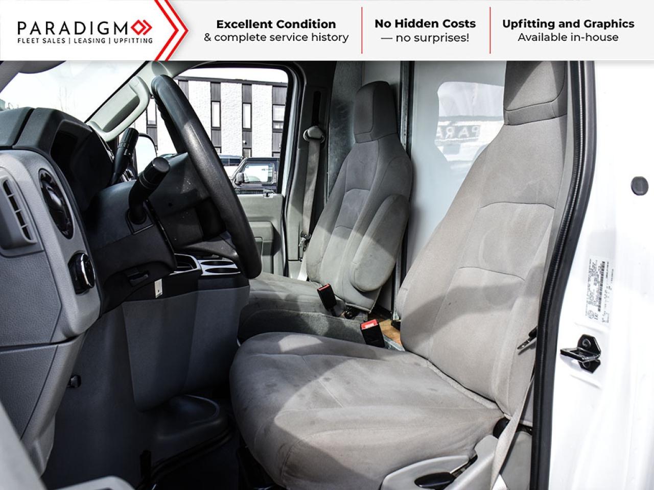 2024 Ford E-Series Cutaway 176" 16 ft Cube Box Standard Truck Photo