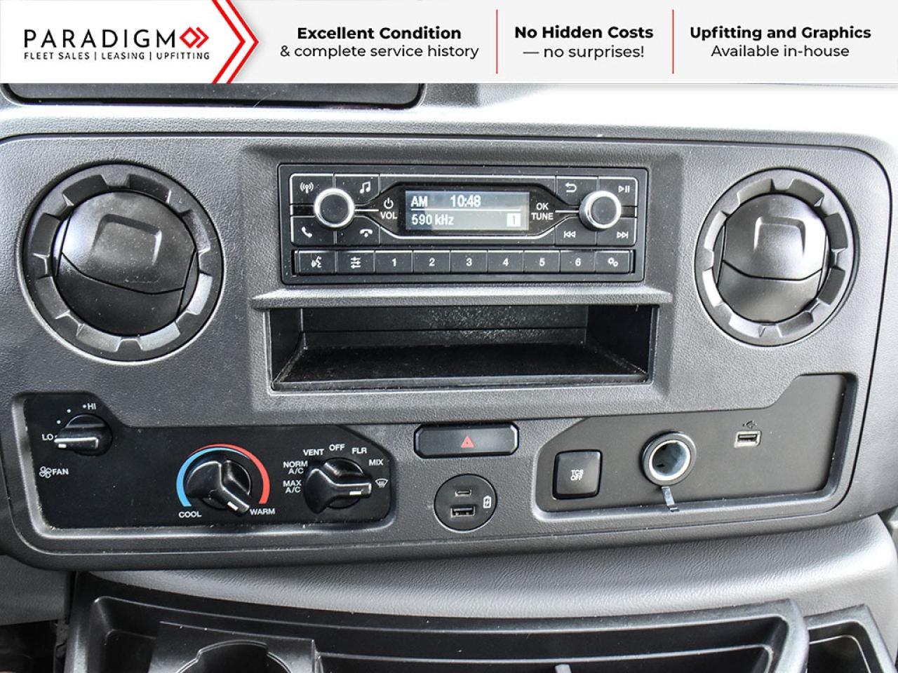 2024 Ford E-Series Cutaway 176" 16 ft Cube Box Standard Truck Photo