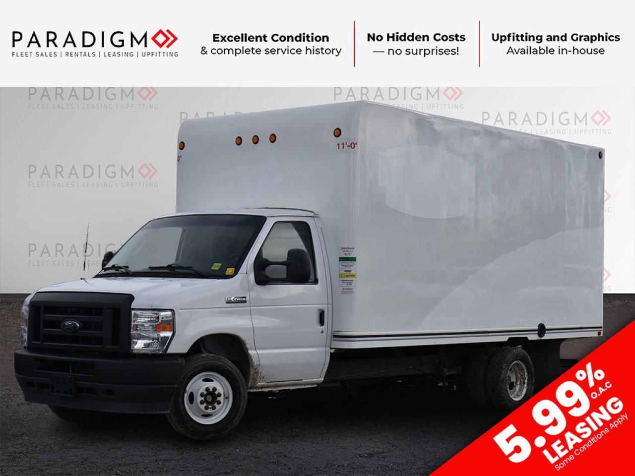 2023 Ford E-Series Cutaway 176" 16 ft Cube Box Standard Truck Photo0