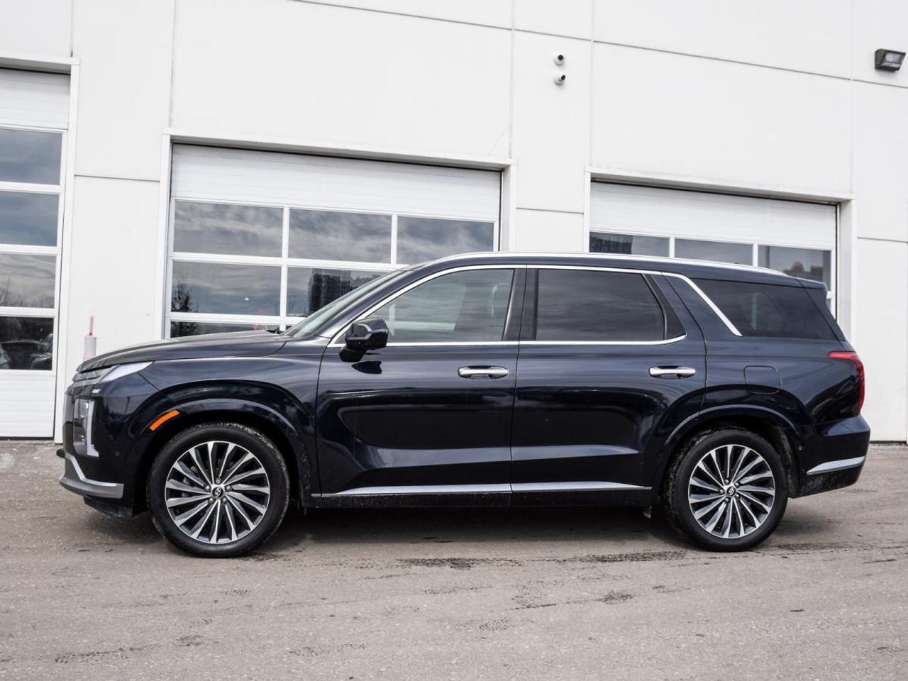 2023 Hyundai PALISADE Ultimate Calligraphy   1 owner, No Accidents, Photo