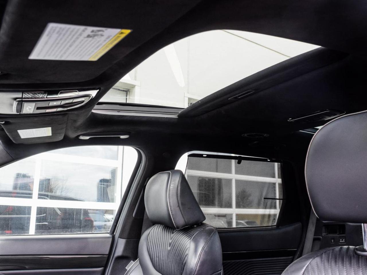 2023 Hyundai PALISADE Ultimate Calligraphy   1 owner, No Accidents, Photo