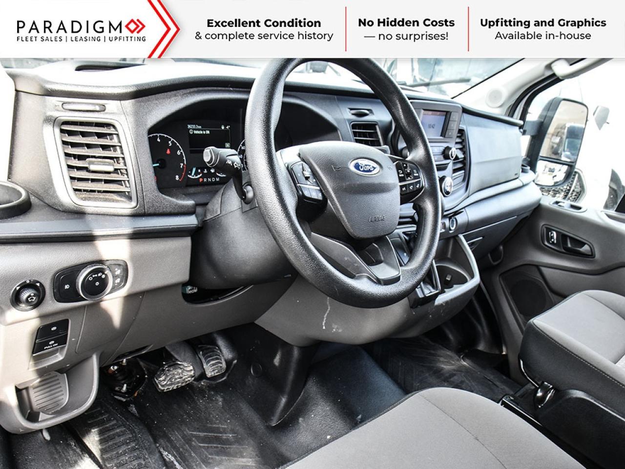 2024 Ford Transit Van T-250 Cutaway Box Truck Photo