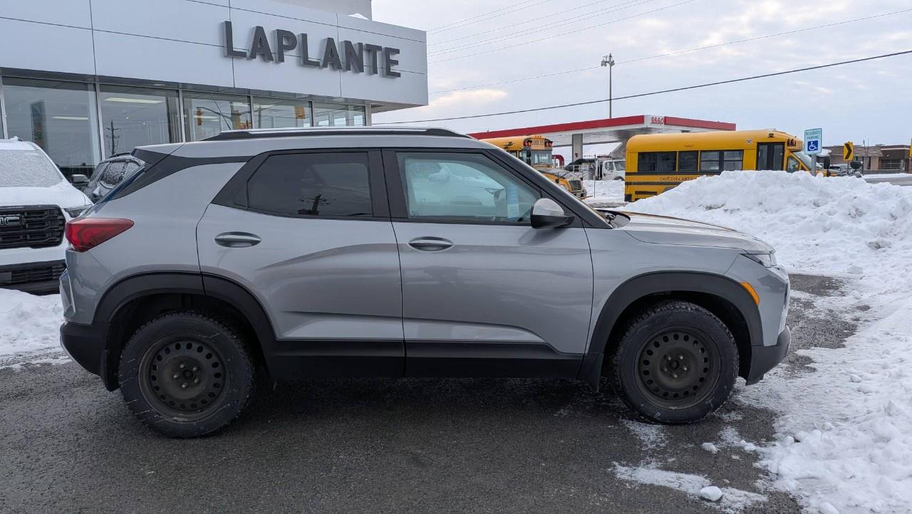 2023 Chevrolet TrailBlazer AWD 4dr LT Photo