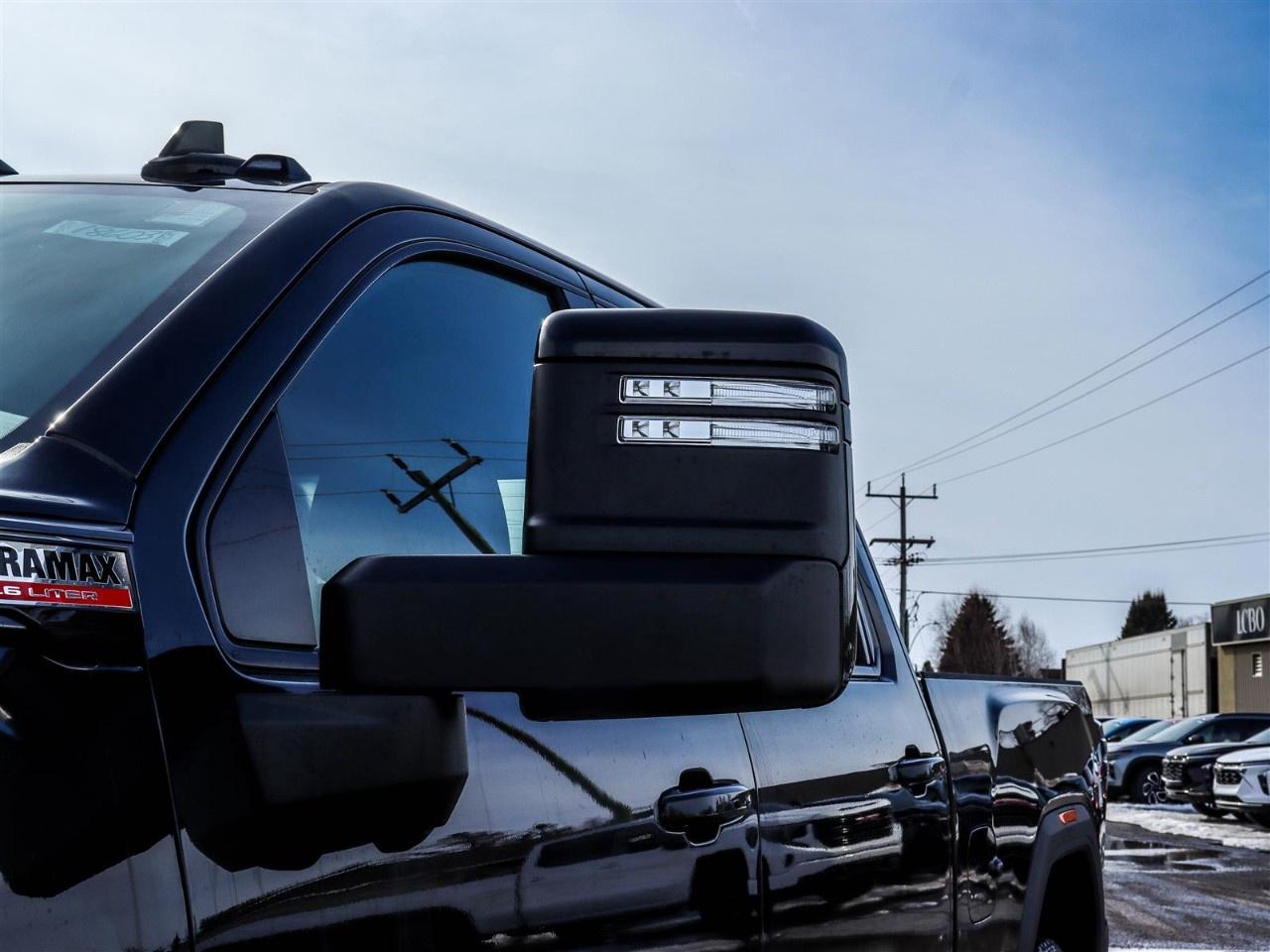 2026 GMC SIERRA 2500HD Crew Cab Standard Box 4-Wheel Drive AT4 Photo