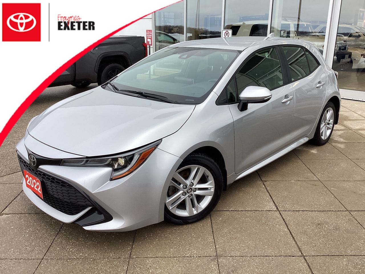 2022 Toyota Corolla Hatchback SE Photo