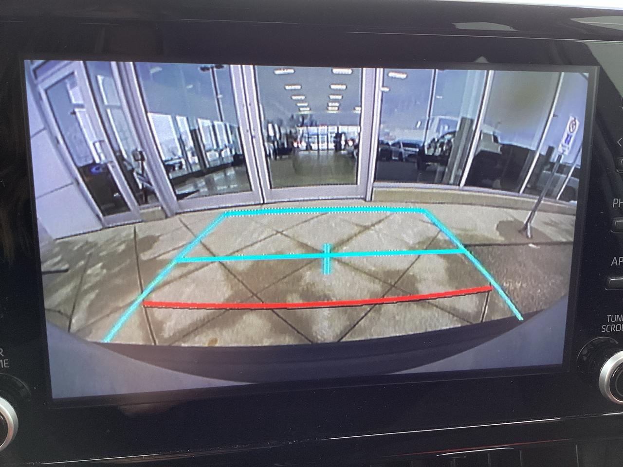 2022 Toyota Corolla Hatchback SE Photo