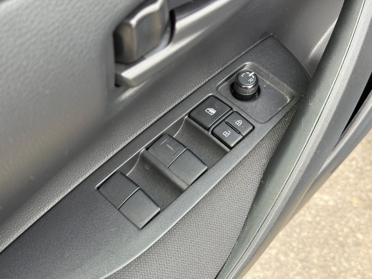 2023 Toyota Corolla Hybrid LE   AWD   HYBRID   NO ACCIDENT Photo