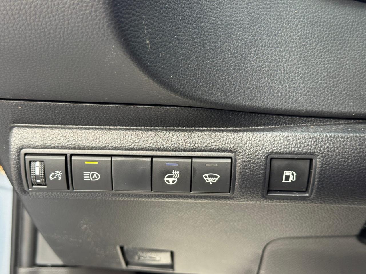 2023 Toyota Corolla Hybrid LE   AWD   HYBRID   NO ACCIDENT Photo