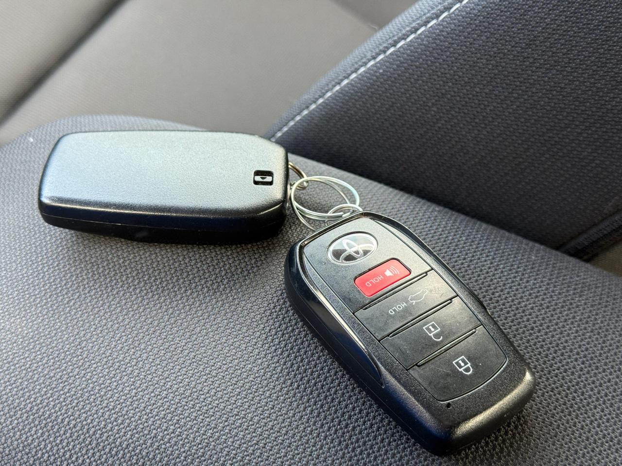 2023 Toyota Corolla Hybrid LE   AWD   HYBRID   NO ACCIDENT Photo