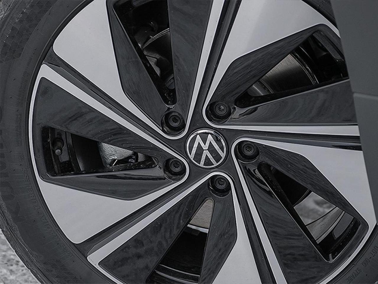 2025 Volkswagen Taos Highline Photo