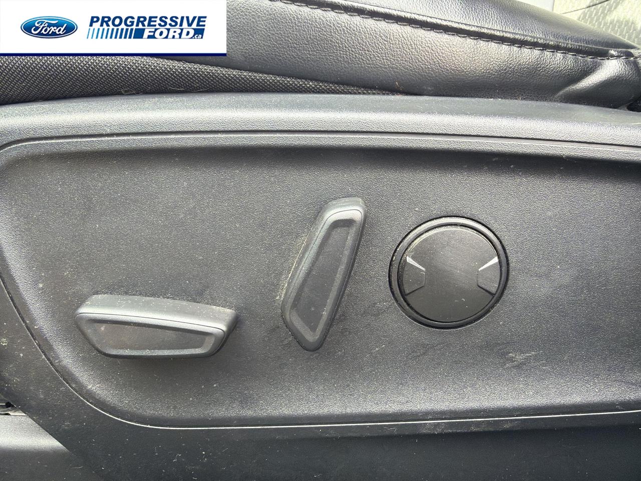 2024 Ford Escape ST-Line 4dr All-Wheel Drive Photo