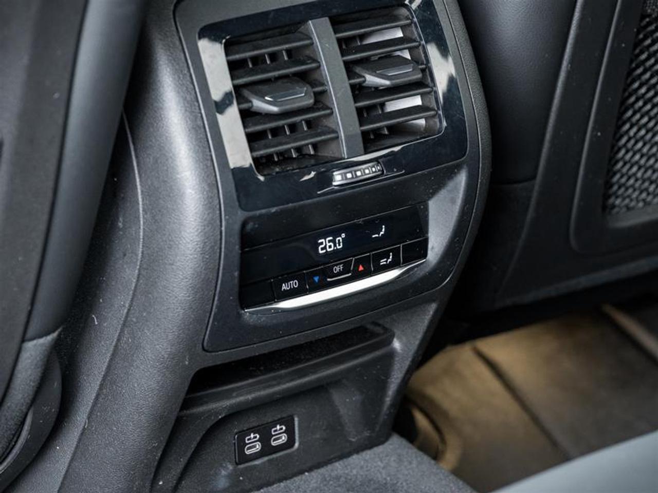 2023 BMW X4 xDrive30i 4dr All-Wheel Drive Sports Activity Coupe Photo