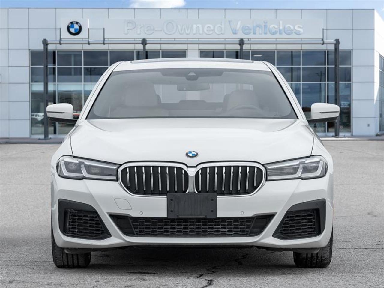 2022 BMW 540 i xDrive 4dr All-Wheel Drive Sedan Photo2