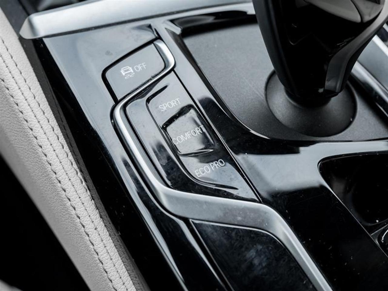 2022 BMW 540 i xDrive 4dr All-Wheel Drive Sedan Photo