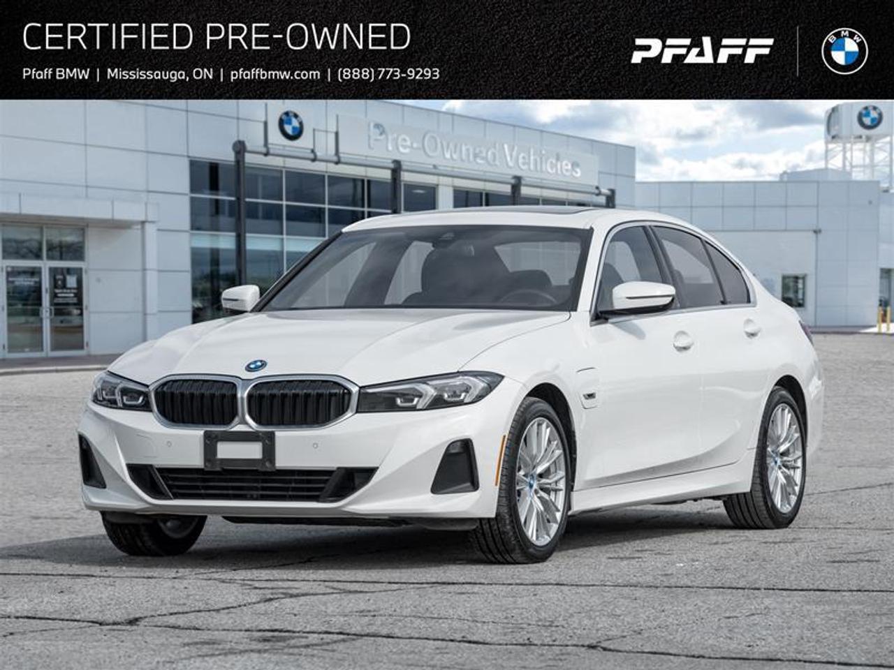 2023 BMW 330e xDrive 4dr All-Wheel Drive Sedan Photo0