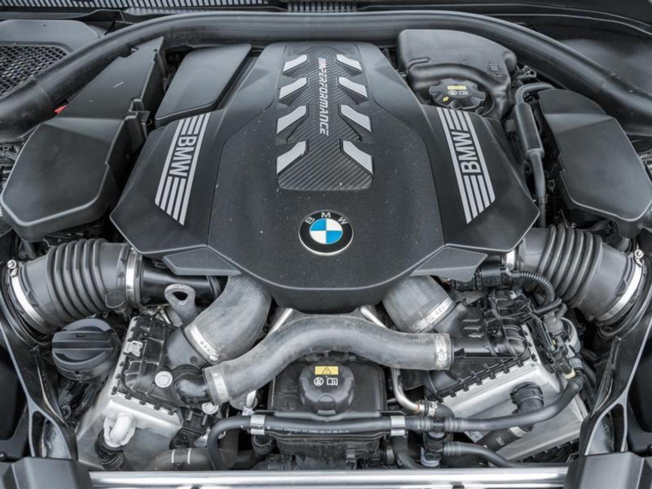 2023 BMW M550 i xDrive 4dr All-Wheel Drive Sedan Photo