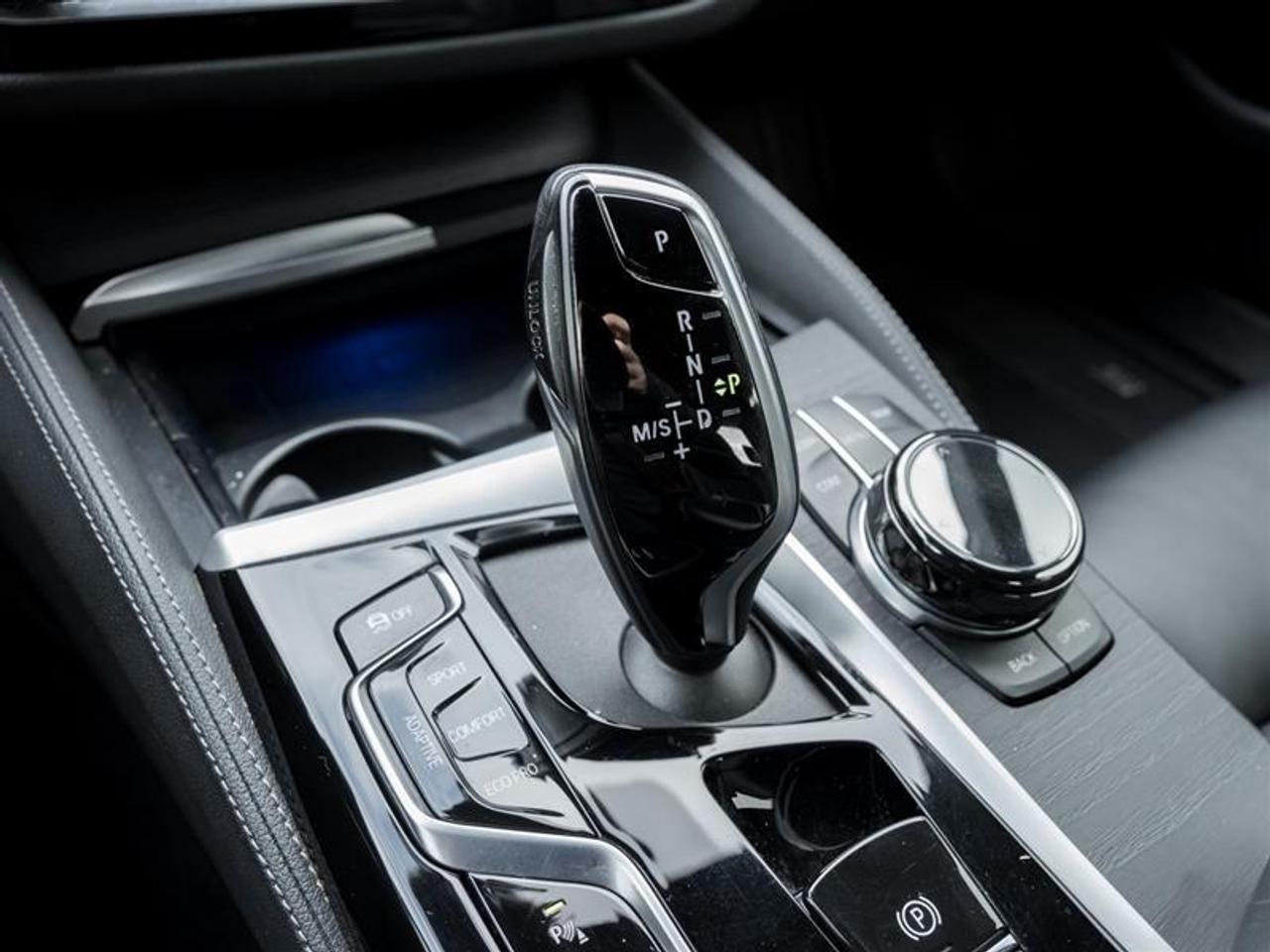2023 BMW M550 i xDrive 4dr All-Wheel Drive Sedan Photo