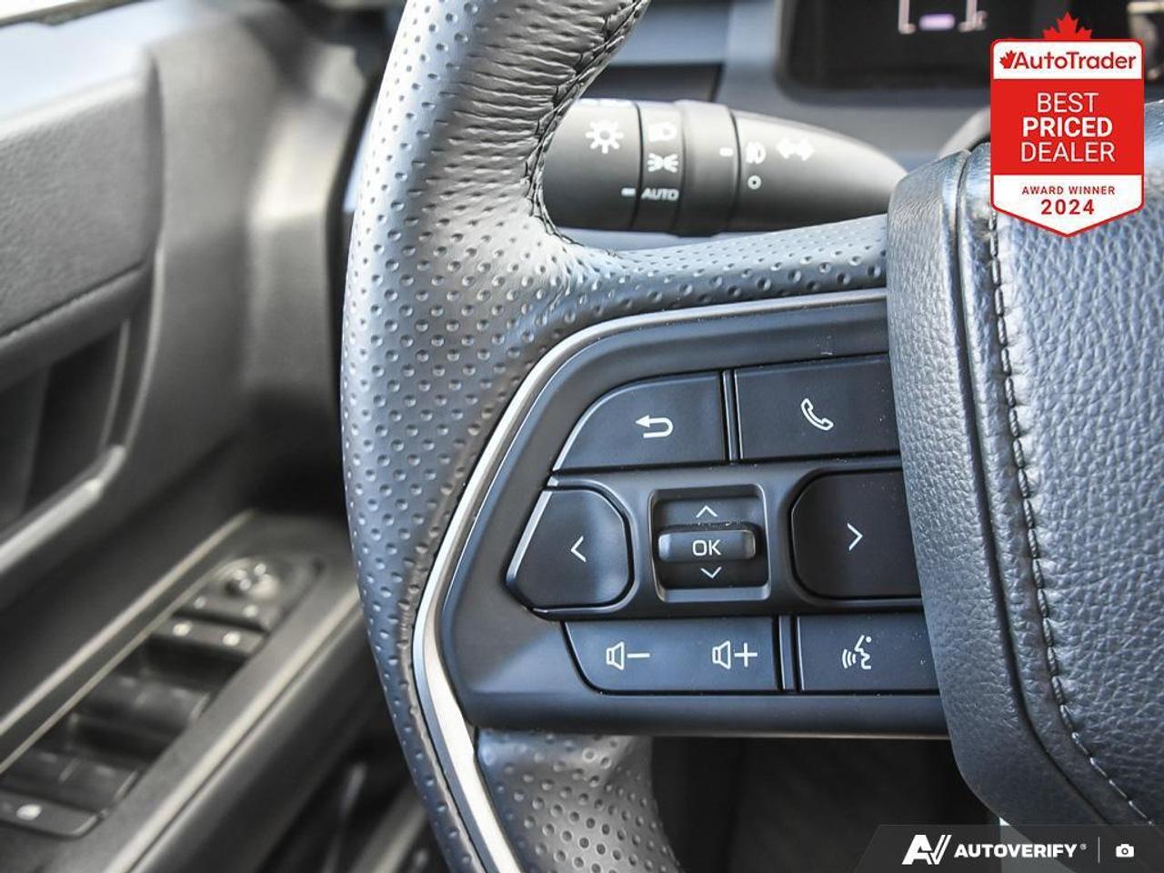 2025 Toyota 4Runner Base 4dr 4x4 Photo