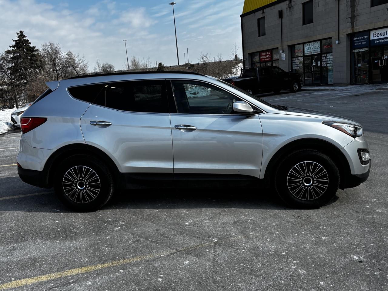 2016 Hyundai Santa Fe Sport FWD 4dr 2.4L Photo