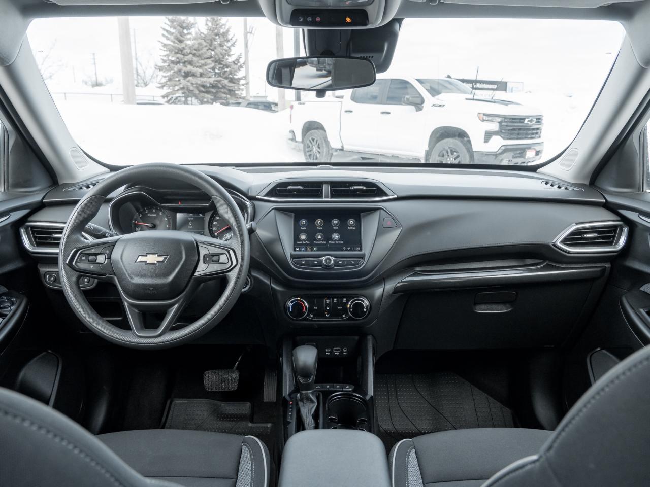 2022 Chevrolet TrailBlazer LT Front-Wheel Drive Photo