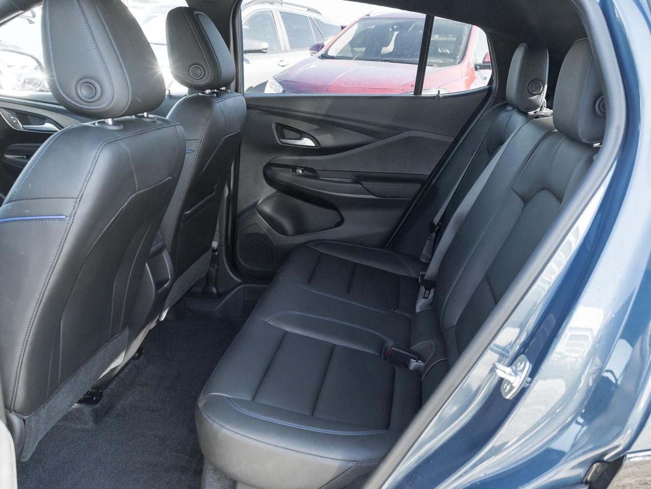 2024 Buick Envista Sport Touring 4dr Front-Wheel Drive Photo