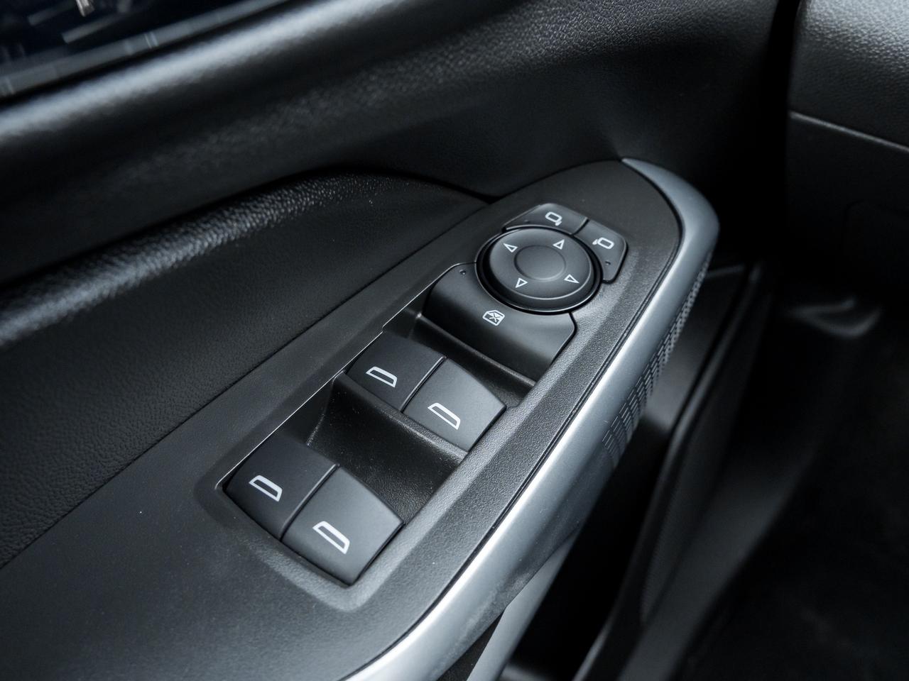 2024 Chevrolet Trax 1RS 4dr Front-Wheel Drive Photo