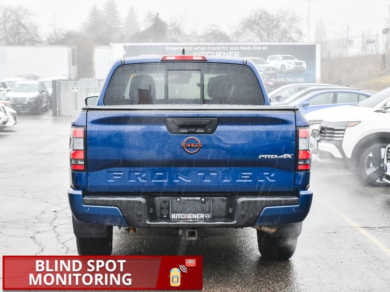 2022 Nissan Frontier Crew Cab PRO-4X   Sunroof   Navi   360 Cam   Heate Photo