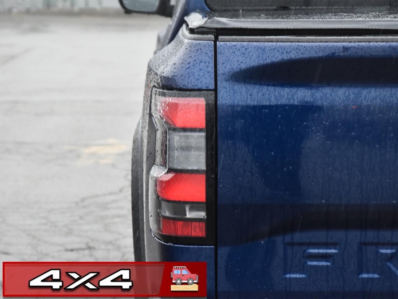 2022 Nissan Frontier Crew Cab PRO-4X   Sunroof   Navi   360 Cam   Heate Photo