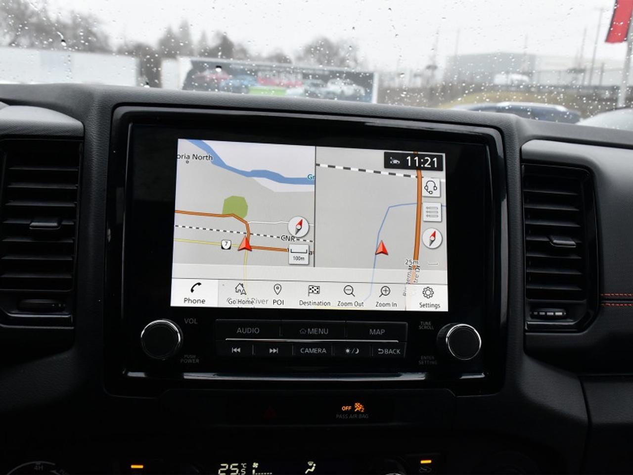 2022 Nissan Frontier Crew Cab PRO-4X   Sunroof   Navi   360 Cam   Heate Photo