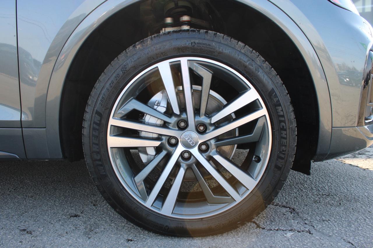 2021 Audi Q5 2.0T Technik quattro   No Accident   Clean Carfax Photo