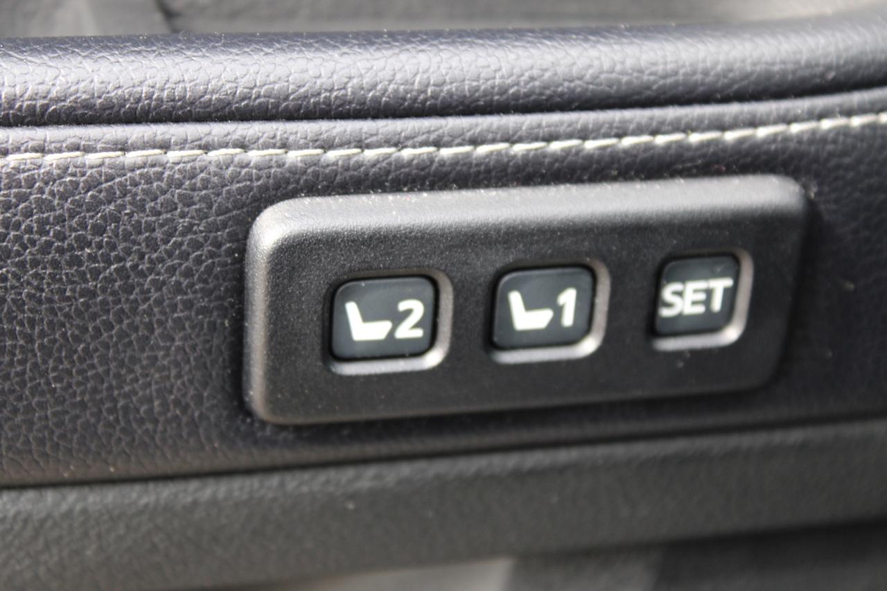 2018 Toyota 4Runner SR5 LIMITED 4WD   7 PASSENGER   NO ACCIDENT   SAFE Photo