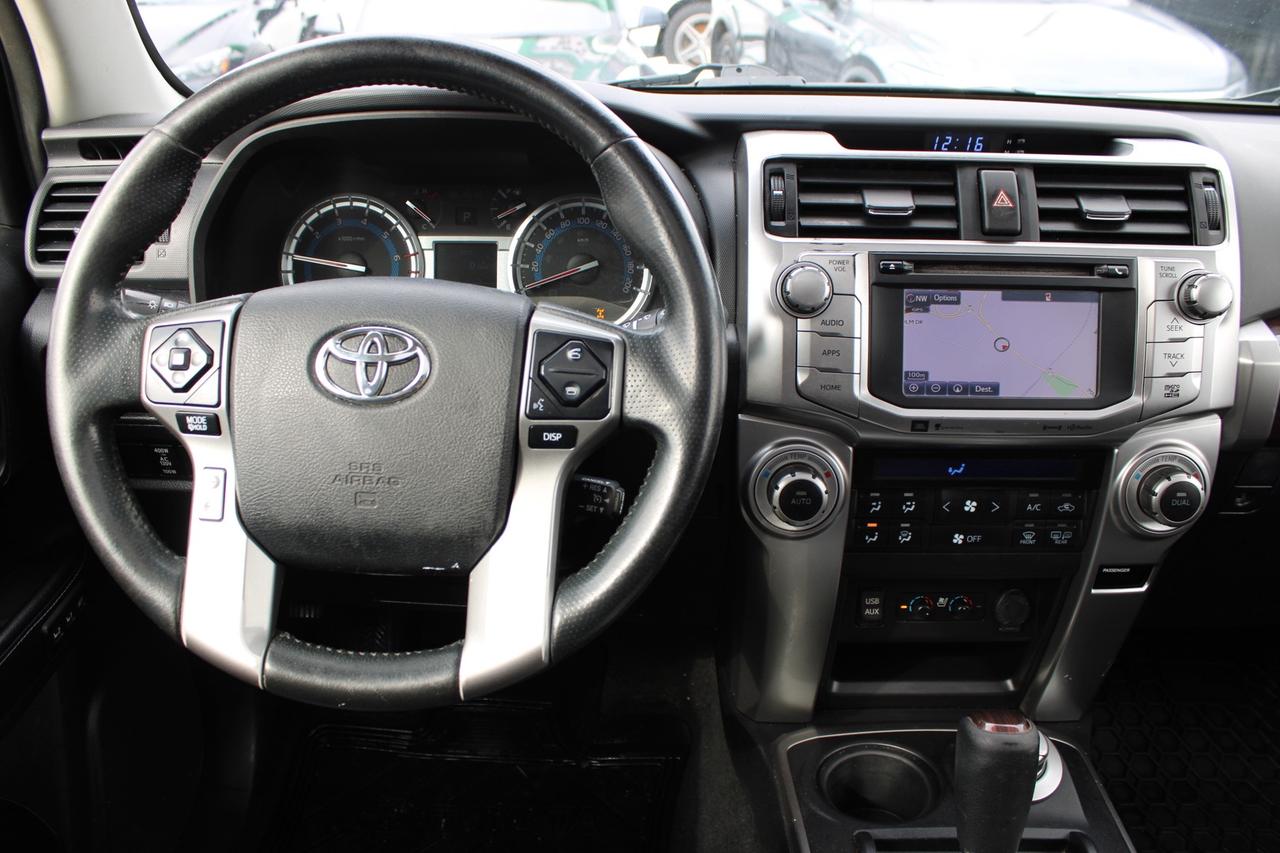 2018 Toyota 4Runner SR5 LIMITED 4WD   7 PASSENGER   NO ACCIDENT   SAFE Photo