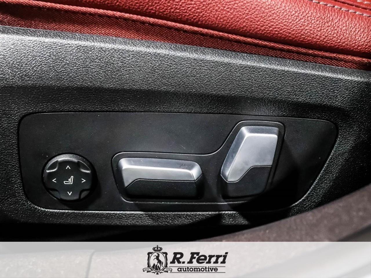 2023 BMW 330 i xDrive 4dr All-Wheel Drive Sedan Photo