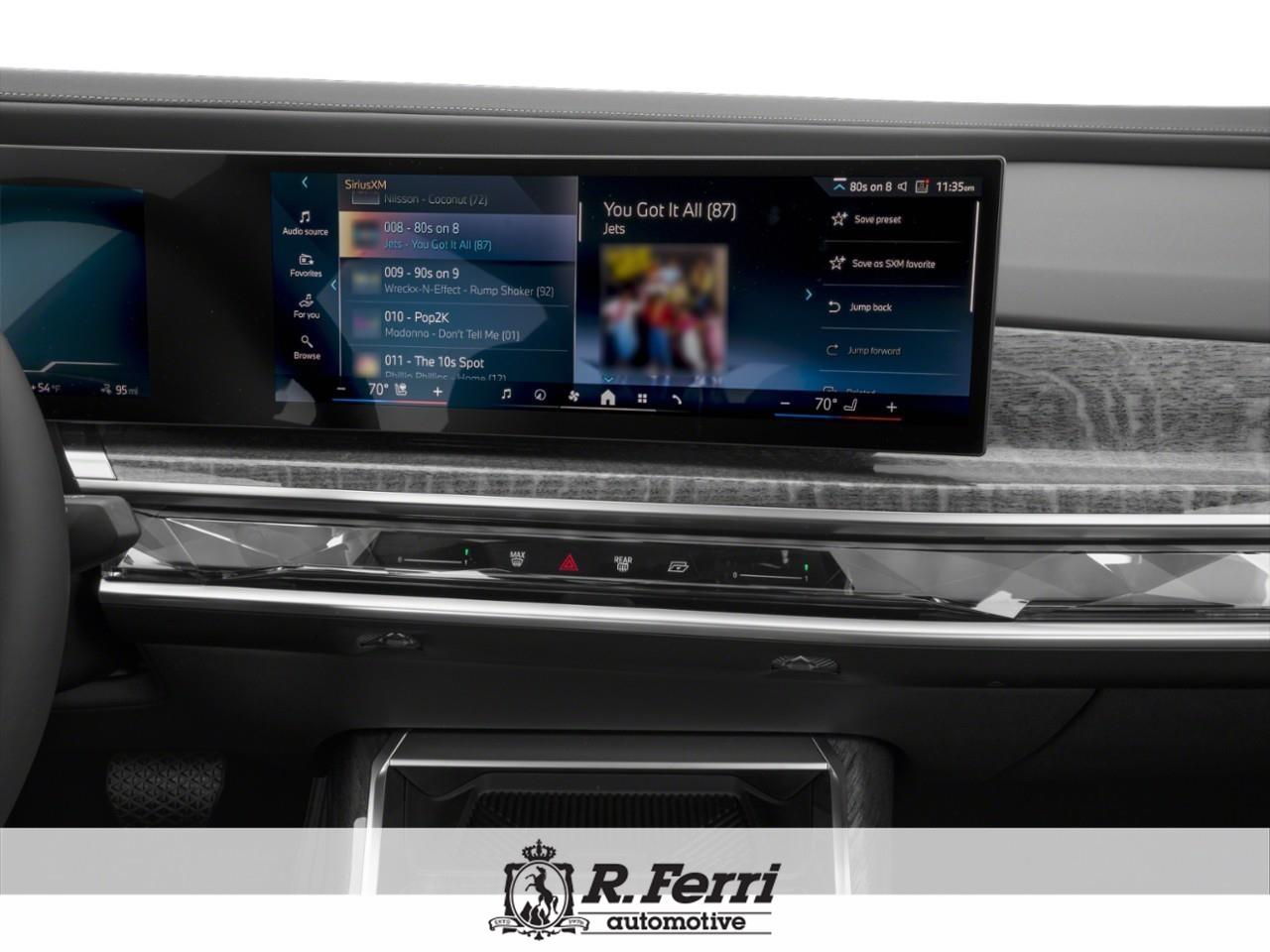 2026 BMW i7 xDrive60 4dr All-Wheel Drive Sedan Photo