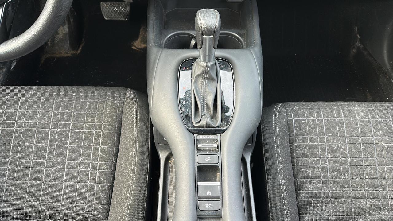 2024 Honda HR-V LX Photo