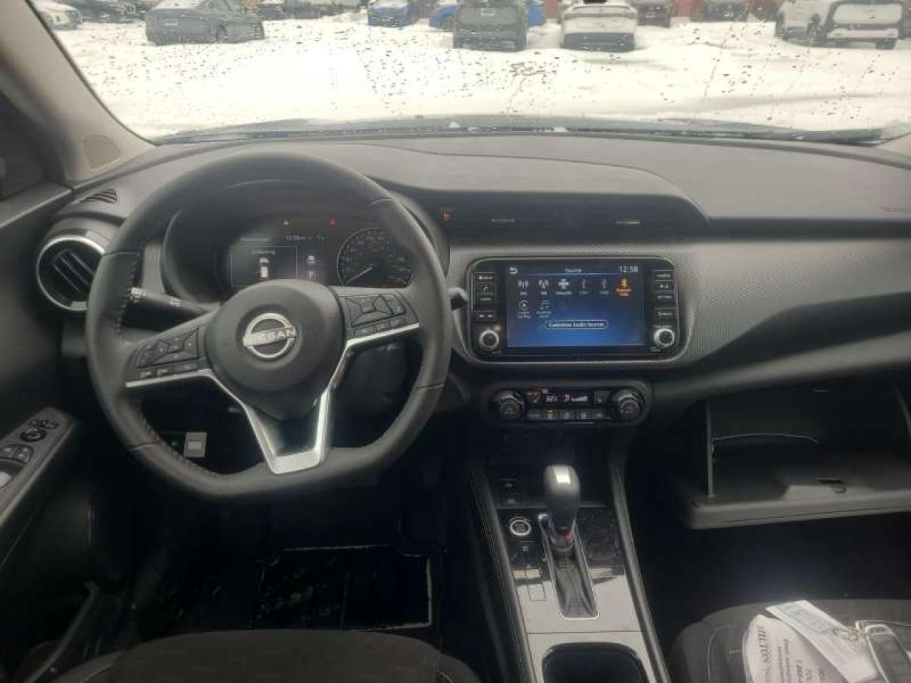 2024 Nissan Kicks SV 4dr Front-Wheel Drive Photo