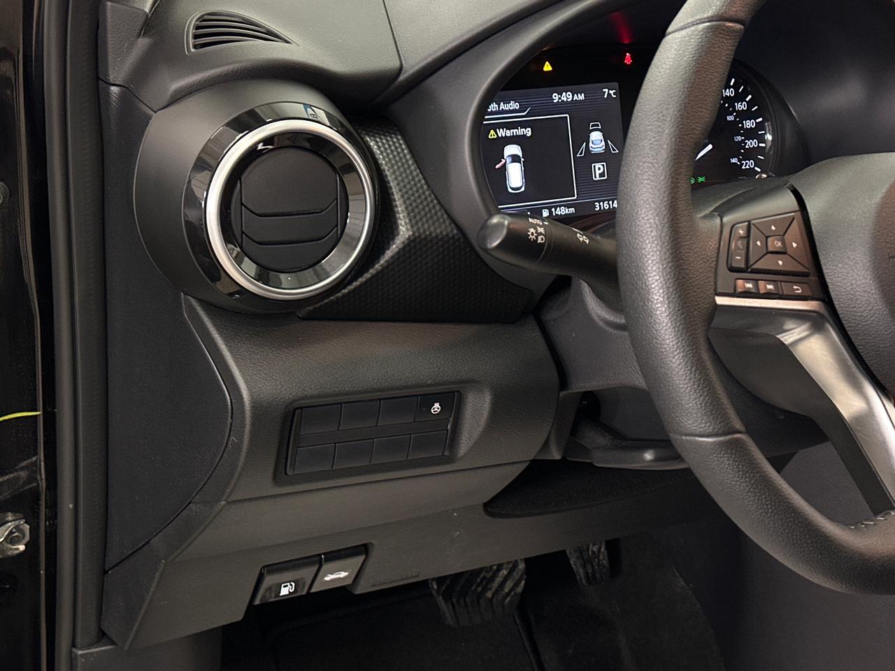 2024 Nissan Kicks SV 4dr Front-Wheel Drive Photo