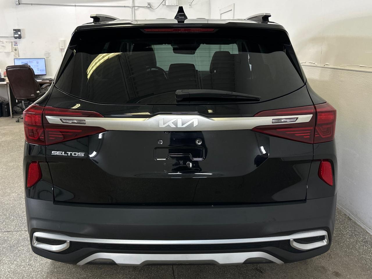 2023 Kia Seltos EX 4dr All-Wheel Drive Photo
