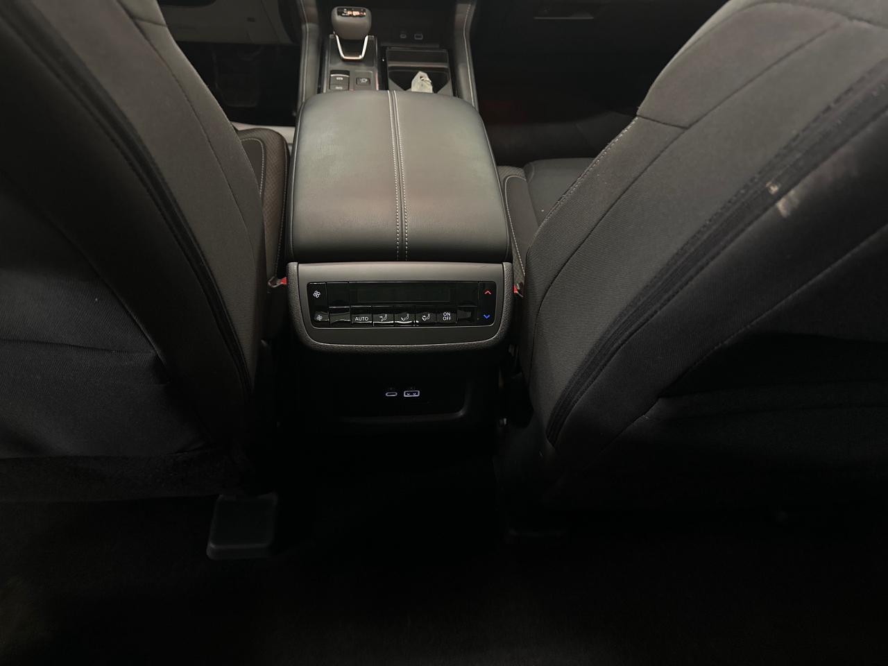 2024 Nissan Pathfinder SV 4dr 4x4 Photo