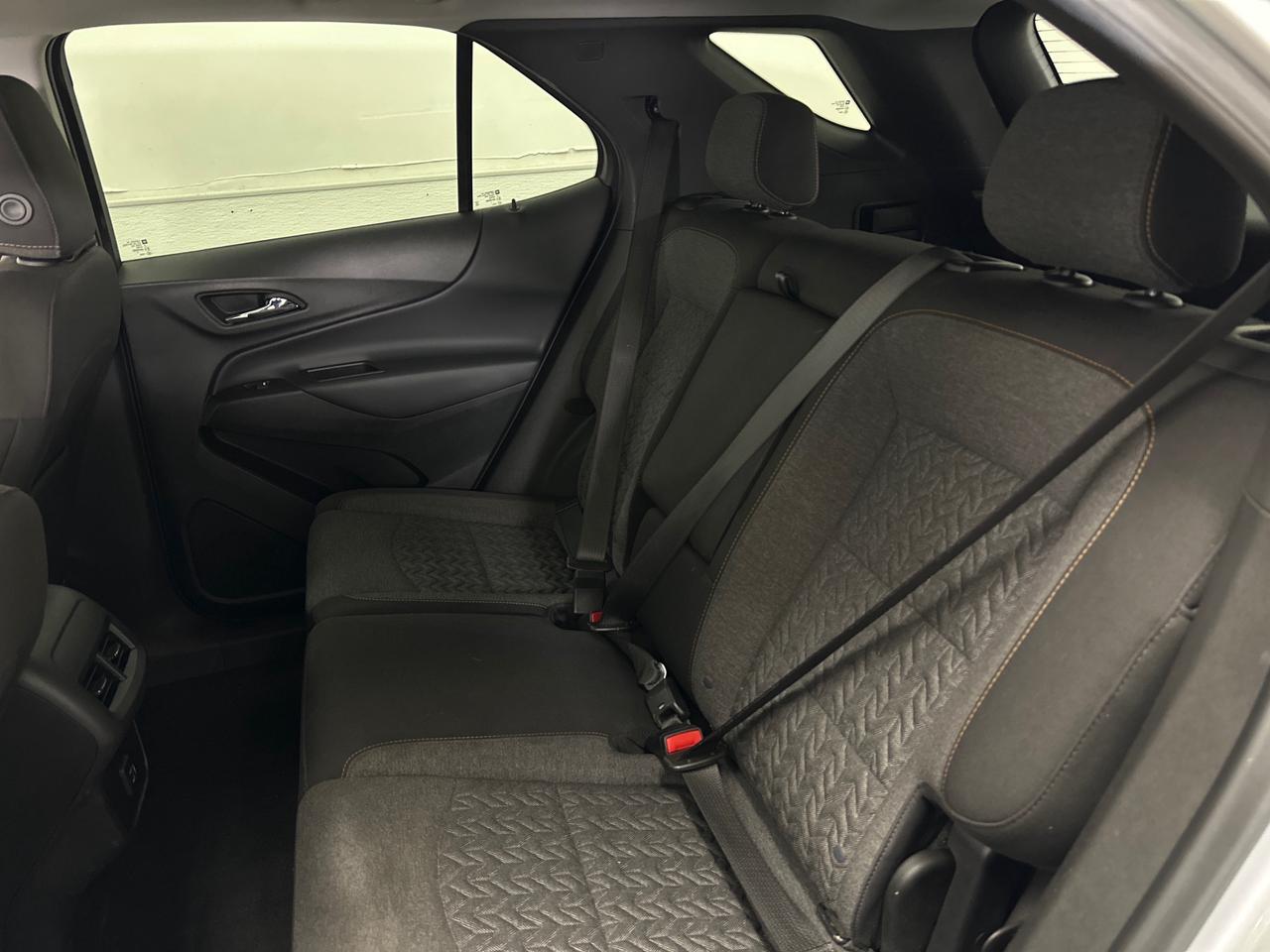 2022 Chevrolet Equinox LT w/1LT Front-Wheel Drive Photo