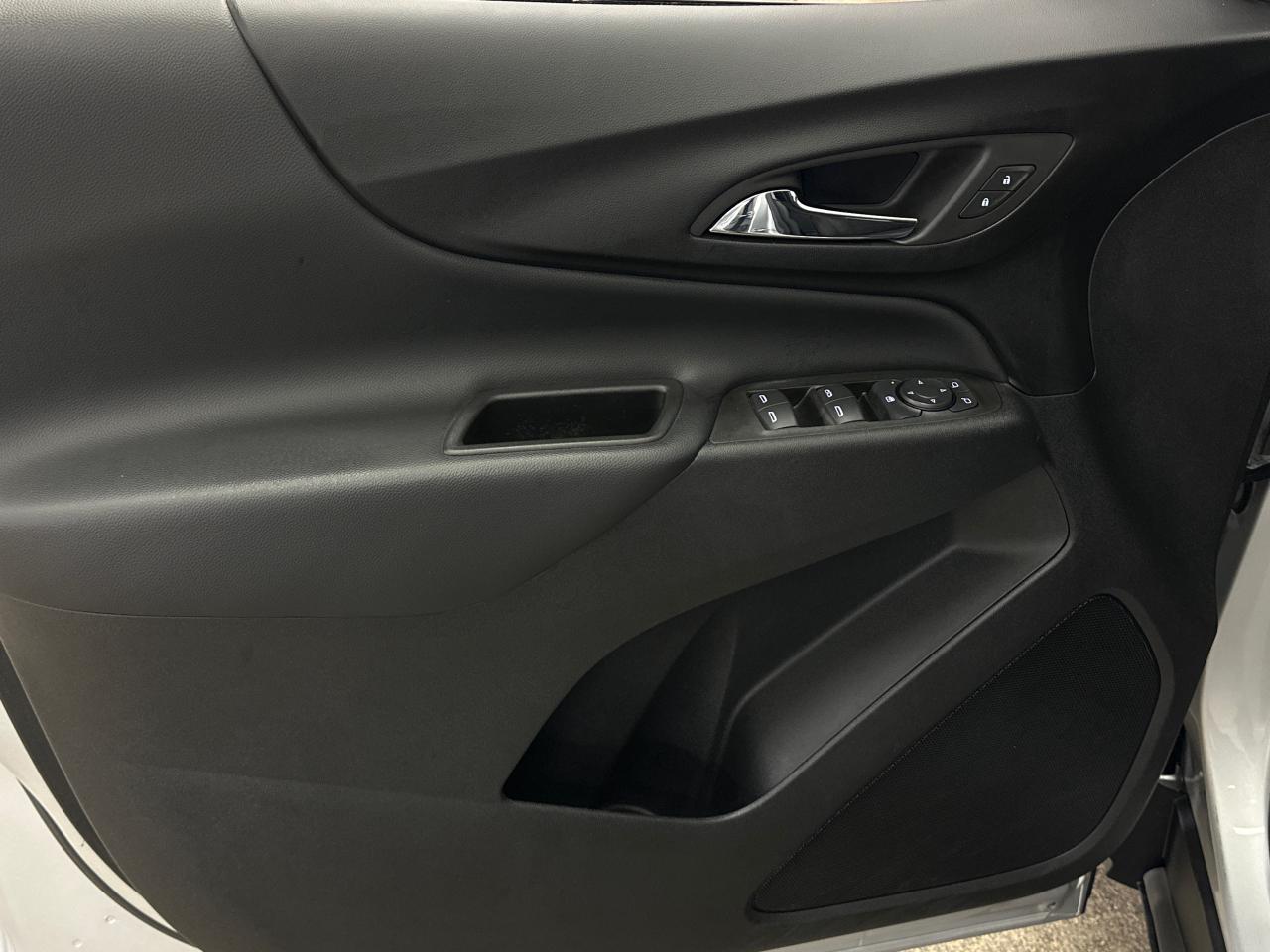 2022 Chevrolet Equinox LT w/1LT Front-Wheel Drive Photo