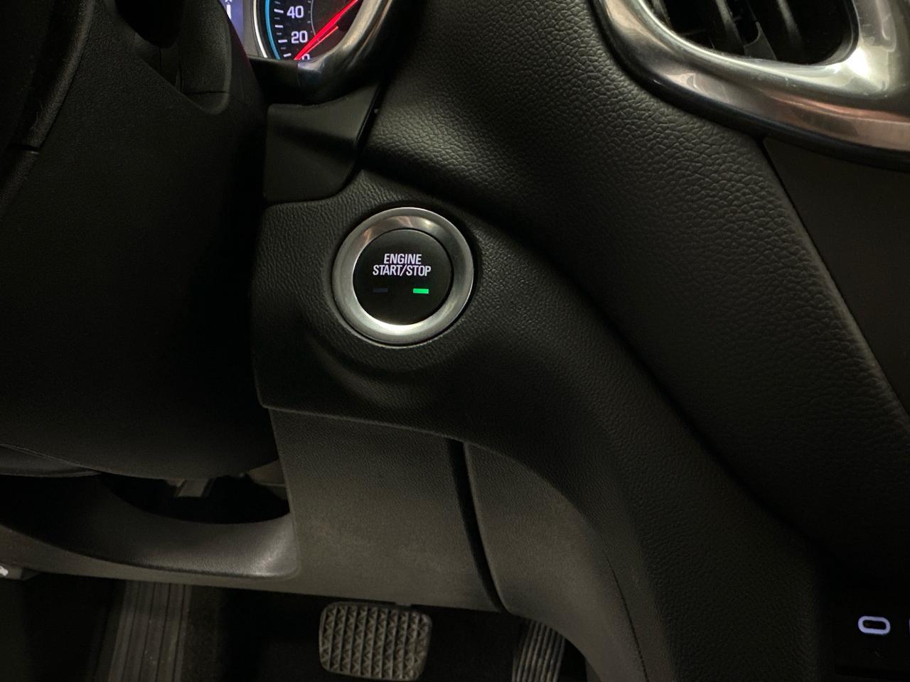 2022 Chevrolet Equinox LT w/1LT Front-Wheel Drive Photo