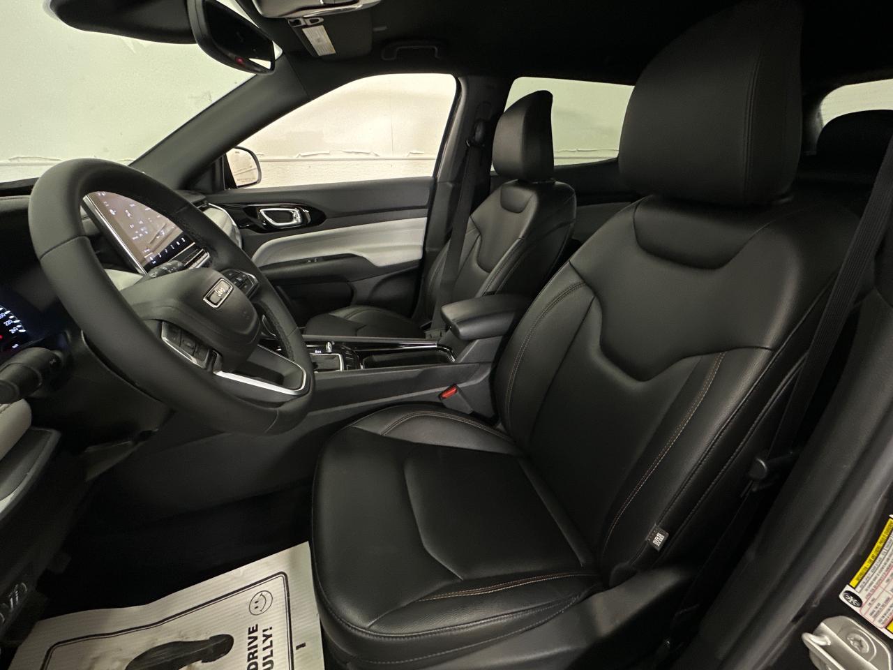 2024 Jeep Compass Limited 4dr 4x4 Photo