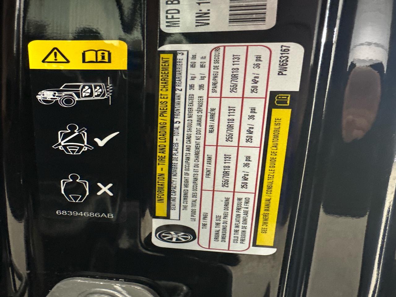 2023 Jeep Wrangler SAHARA 4DR 4X4 Photo