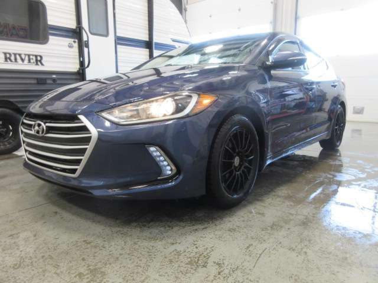 2018 Hyundai Elantra GL SE, ROOF, ALLOYS, A/C, APPLE/ANDROID, 186K! Photo
