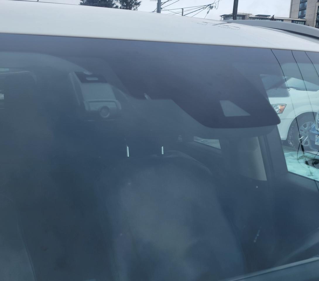 2022 Toyota Highlander HYBRID XLE Photo