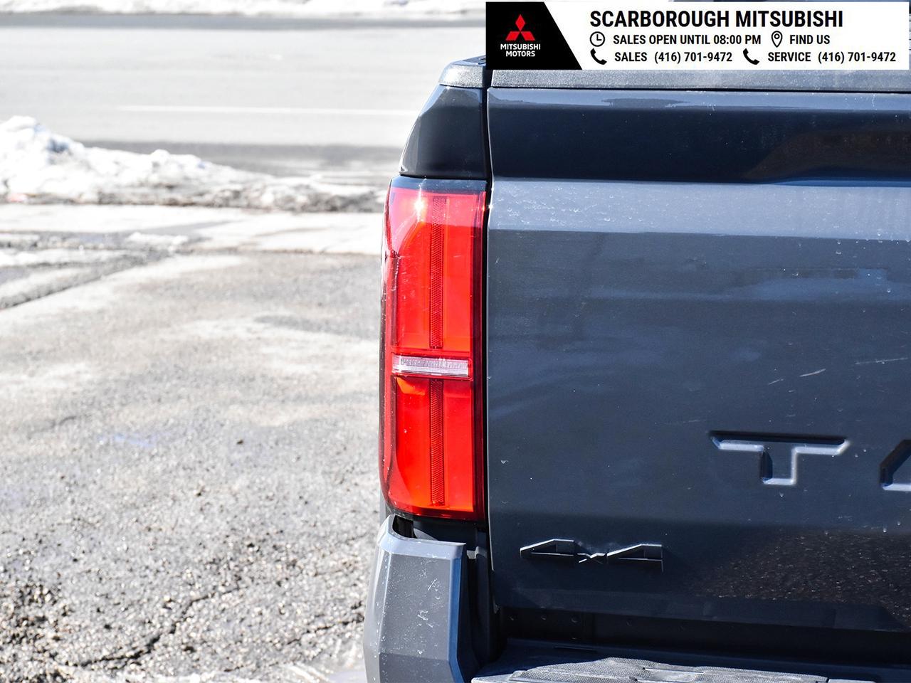 2024 Toyota Tacoma 4x4 Double Cab Auto Photo