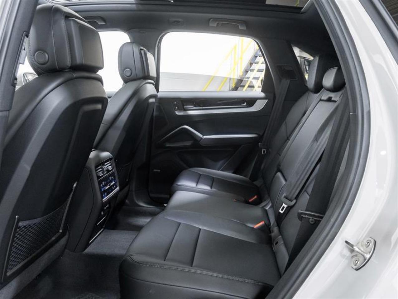 2026 Porsche Cayenne  Photo