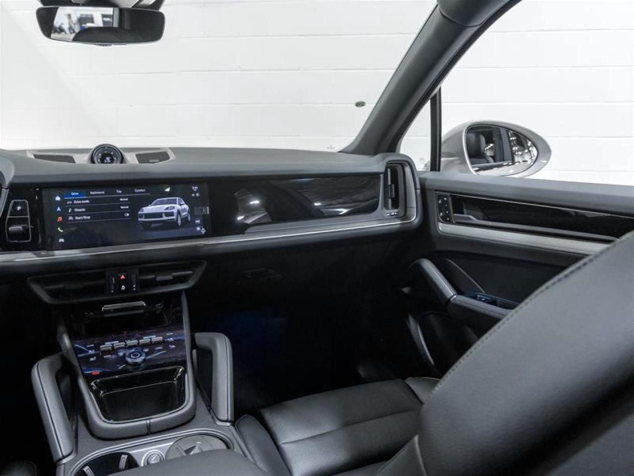 2026 Porsche Cayenne  Photo